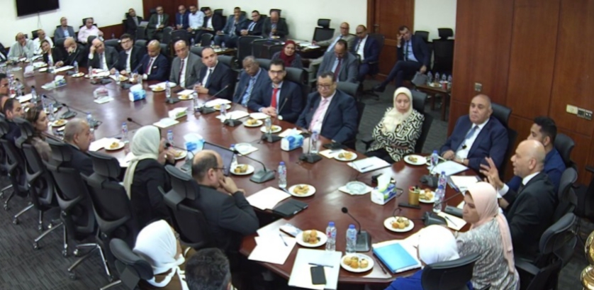 ورشة عمل بين اتحاد البنوك والتأمين الصحي الشامل لتعزيز آليات تسجيل العاملين بالبنوك وأسرهم بالمنظومة 